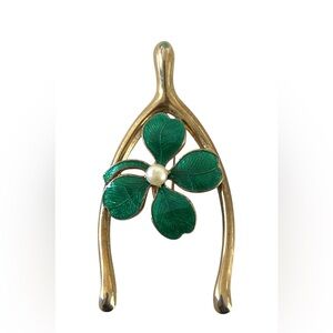 VTG Wishbone Shamrock Clover Gold Tone Enamel Pin St Pattys Irish good luck